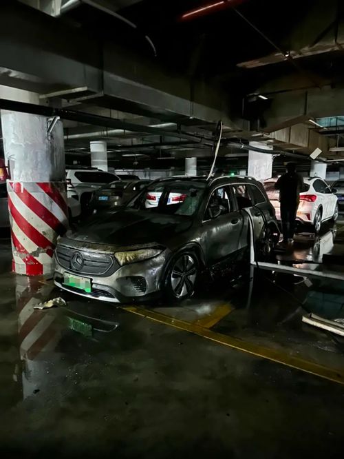 聚焦315丨特评 奔驰放弃全面电动化，是战略收缩还是市场暗流？